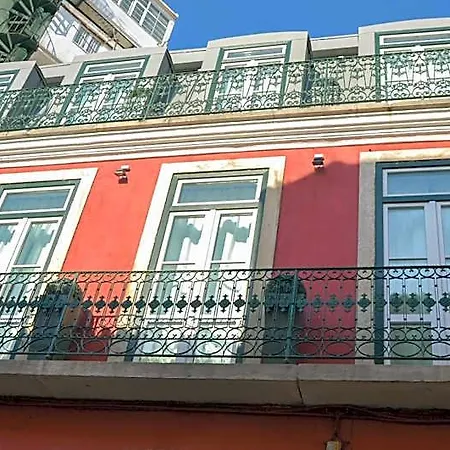 Bairro Alto Guest house 4*