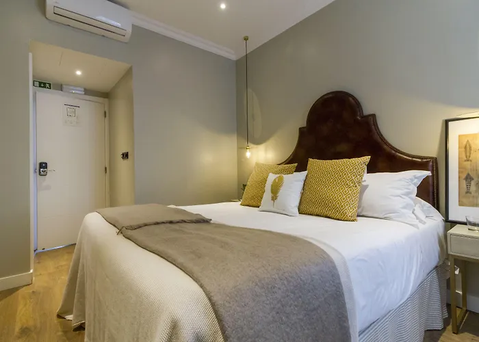 Bairro Alto Guest house Lisbon